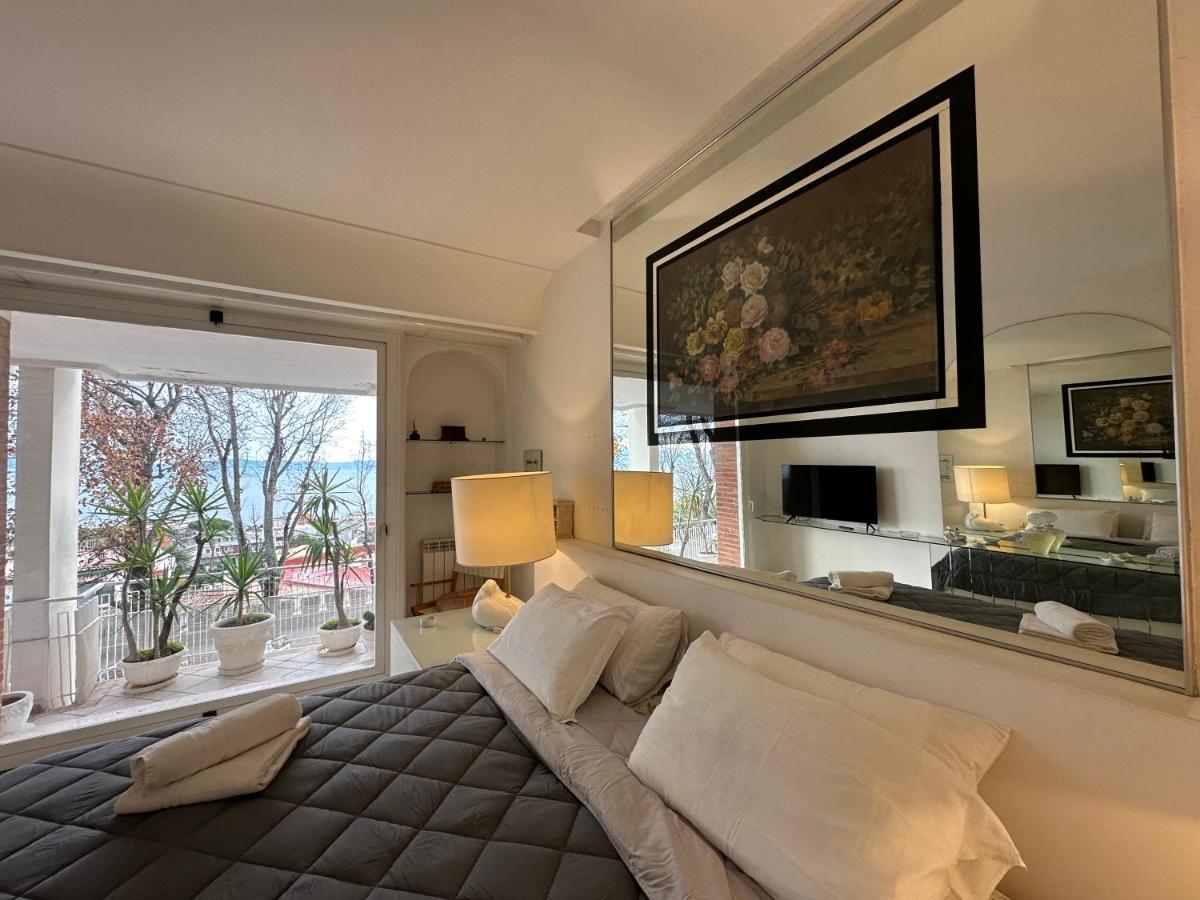 Pf Luxury Apartment Petrarca Posillipo Capri View - My Place Napels Buitenkant foto
