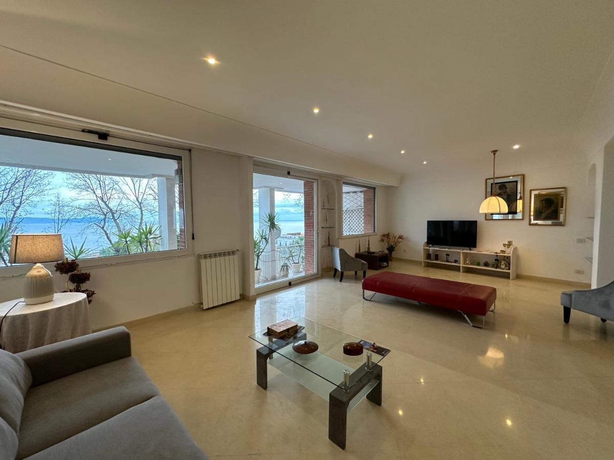 Pf Luxury Apartment Petrarca Posillipo Capri View - My Place Napels Buitenkant foto
