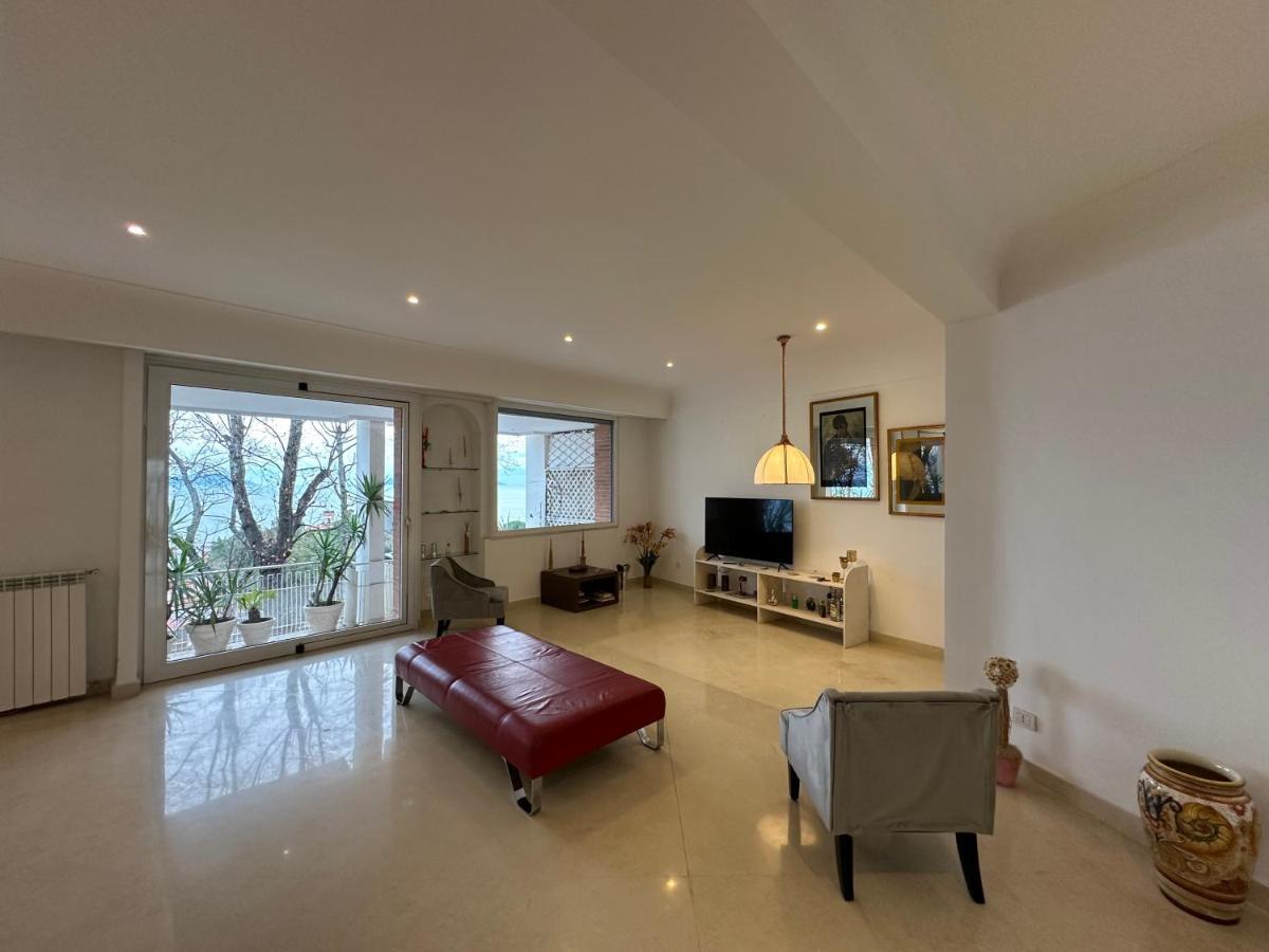 Pf Luxury Apartment Petrarca Posillipo Capri View - My Place Napels Buitenkant foto